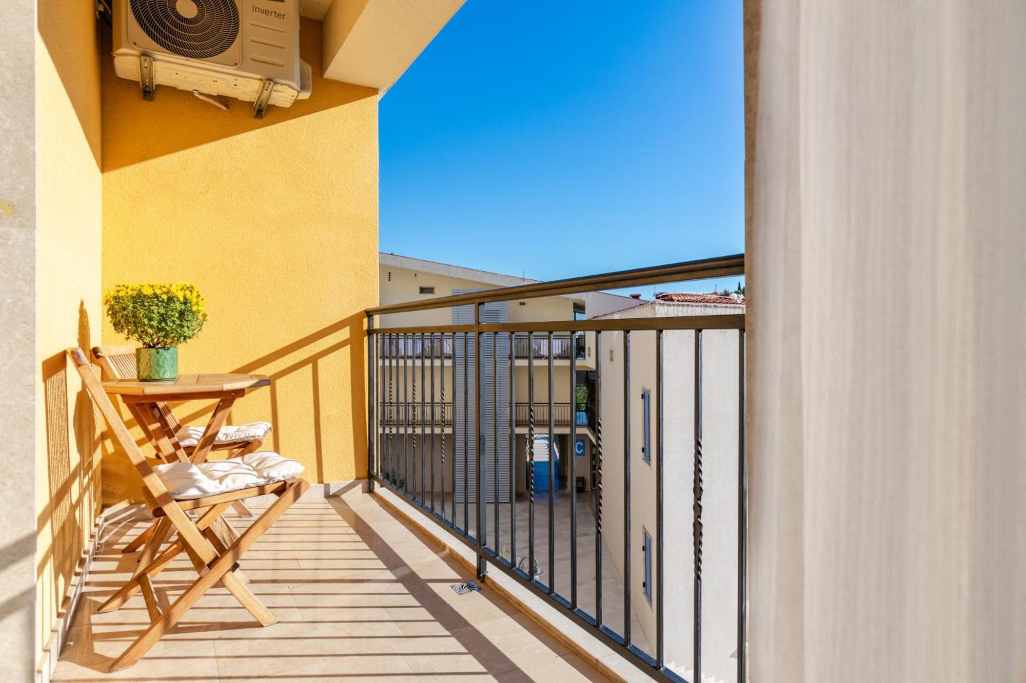 Apart Hotel M S Katunjanin Herceg Novi Ngoại thất bức ảnh