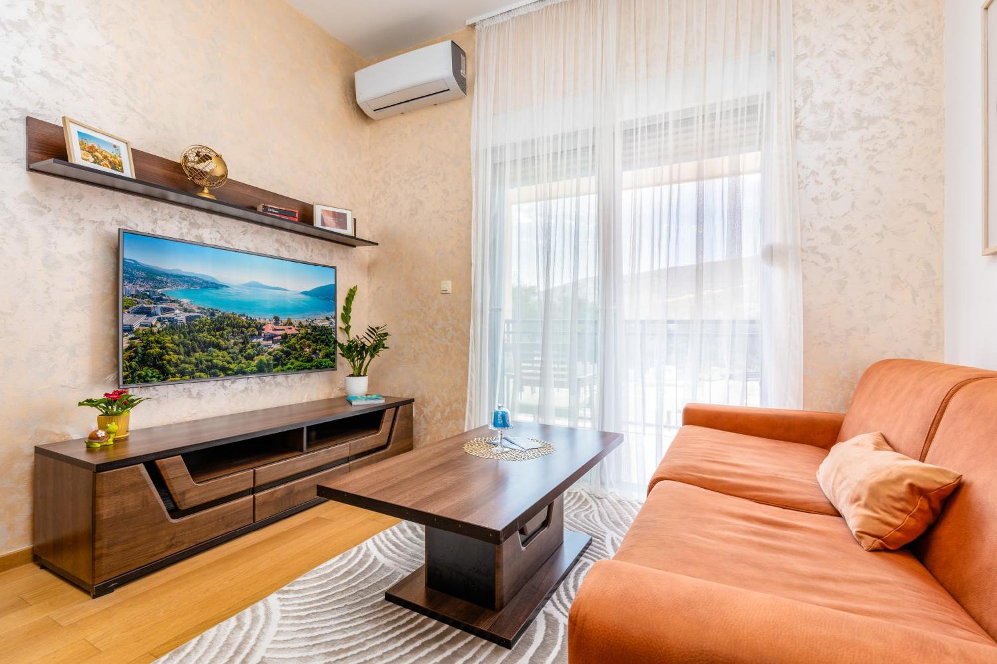 Apart Hotel M S Katunjanin Herceg Novi Ngoại thất bức ảnh